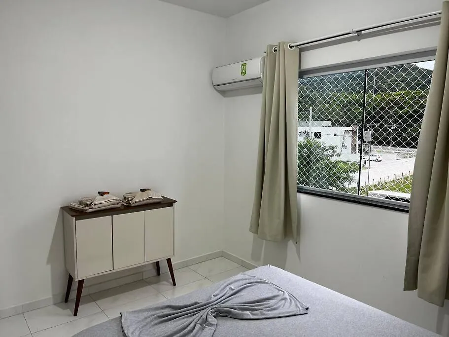 Lägenhet Apartamento A 500M Do Beto Carrero E 900M Da Praia Penha