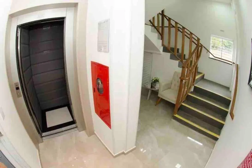 Apartamento A 500M Do Beto Carrero E 900M Da Praia Penha